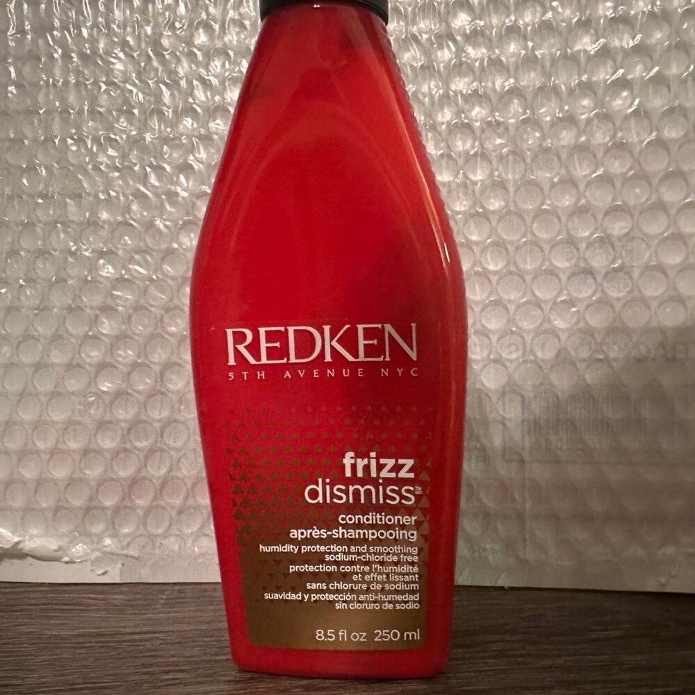REDKEN Frizz Dismiss CONDITIONER‎ hair care